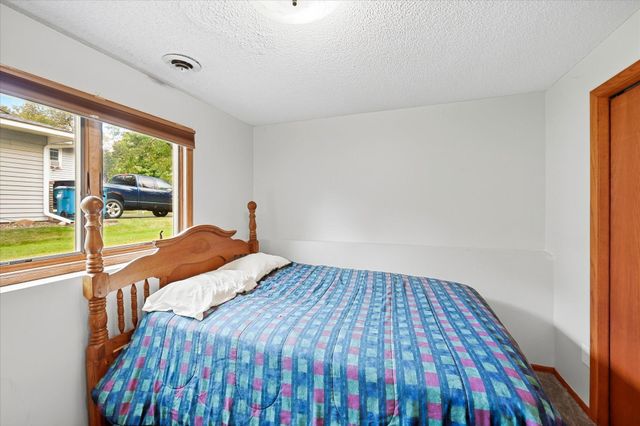 750 Hiawatha Avenue, Vadnais Heights, MN 55127
