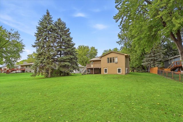 750 Hiawatha Avenue, Vadnais Heights, MN 55127