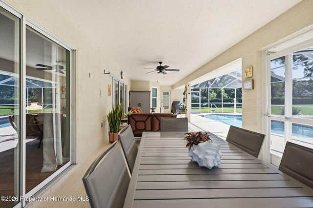 192 Preston Hollow Drive, Spring Hill, FL 34609