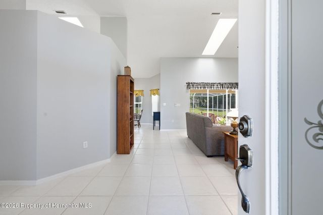 192 Preston Hollow Drive, Spring Hill, FL 34609