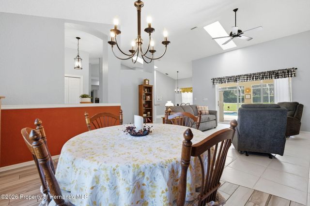192 Preston Hollow Drive, Spring Hill, FL 34609