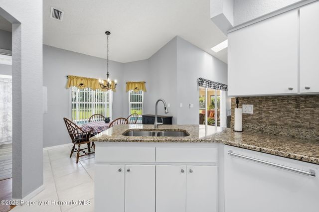 192 Preston Hollow Drive, Spring Hill, FL 34609