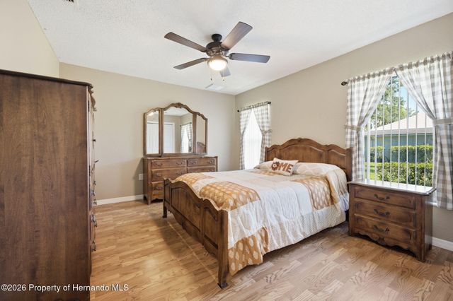 192 Preston Hollow Drive, Spring Hill, FL 34609