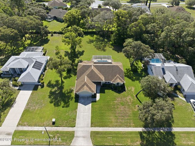 192 Preston Hollow Drive, Spring Hill, FL 34609