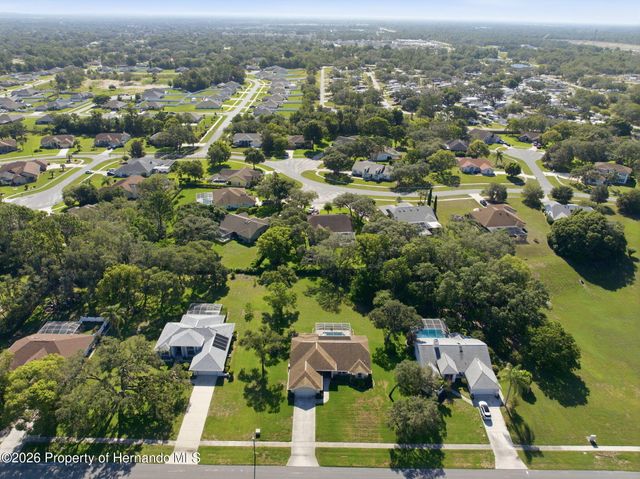 192 Preston Hollow Drive, Spring Hill, FL 34609