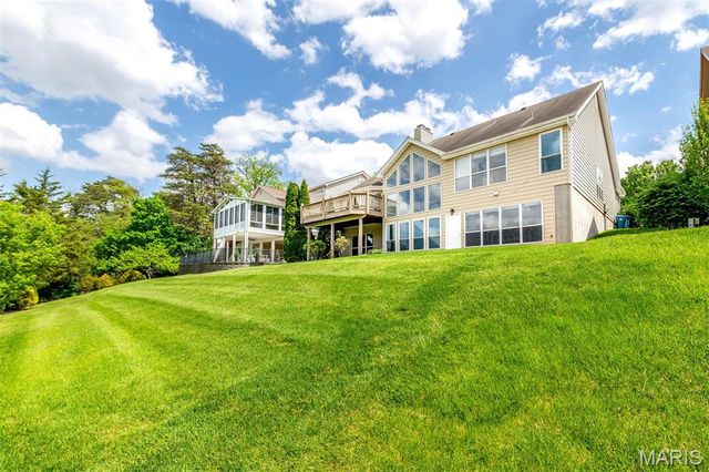 11431 Daykin Drive, St Louis, MO 63146