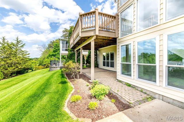 11431 Daykin Drive, St Louis, MO 63146