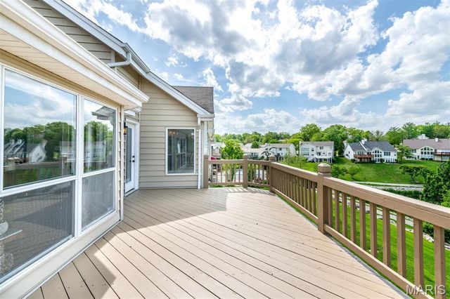 11431 Daykin Drive, St Louis, MO 63146