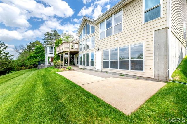 11431 Daykin Drive, St Louis, MO 63146