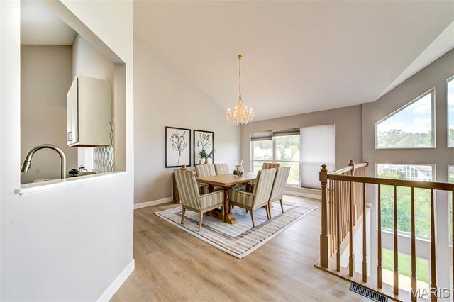 11431 Daykin Drive, St Louis, MO 63146