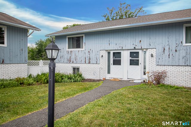 11 Cedarbrook Townhouse Road 11, Brookfield, CT 06804
