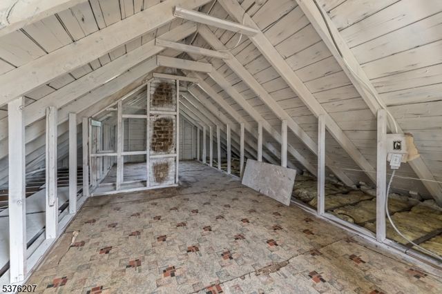 6 Franklin Street, Franklin Twp., NJ 07882