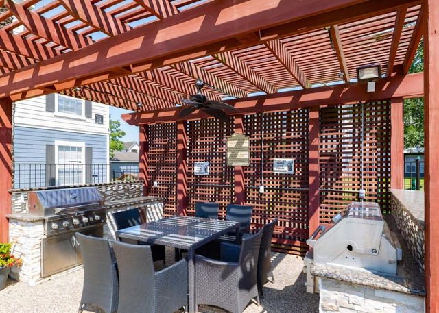 17111 Hafer Road 1336, Houston, TX 77090