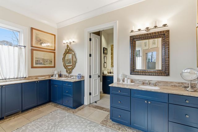 4106 Sneed Rd, Nashville, TN 37215