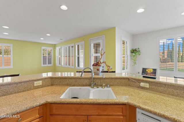 41346 W 43rd Street, Quartz Hill, CA 93536