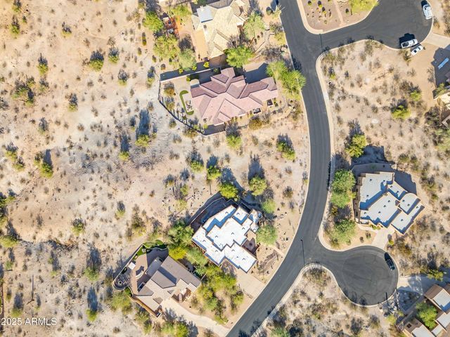 18292 W SANTA ALBERTA Lane 26, Goodyear, AZ 85338