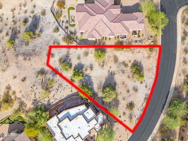 18292 W SANTA ALBERTA Lane 26, Goodyear, AZ 85338