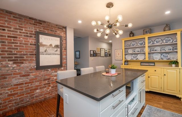 1 Turner St 1, Salem, MA 01970