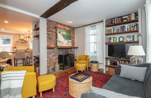 1 Turner St 1, Salem, MA 01970