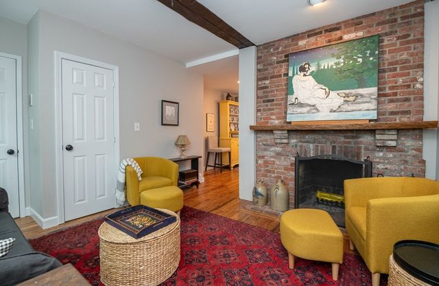 1 Turner St 1, Salem, MA 01970