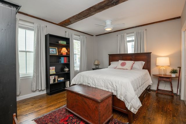 1 Turner St 1, Salem, MA 01970