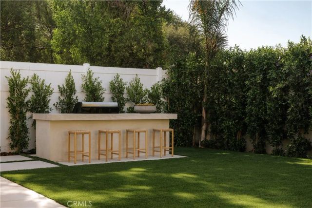 14755 Hesby Street, Sherman Oaks, CA 91403