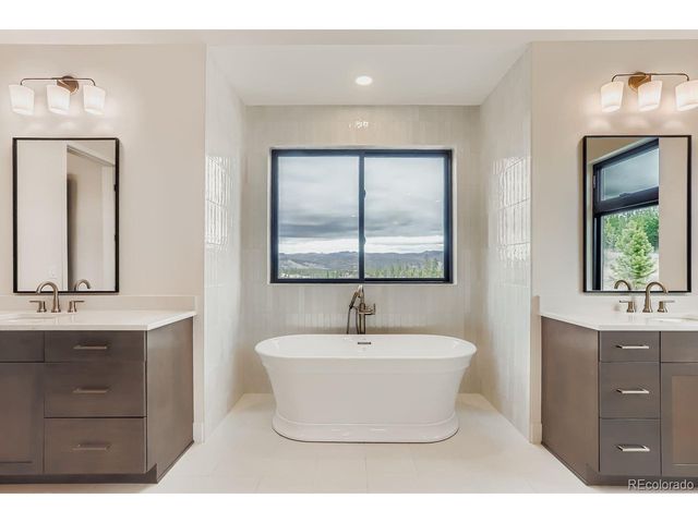 967 W Elk Meadows Dr, Tabernash, CO 80478