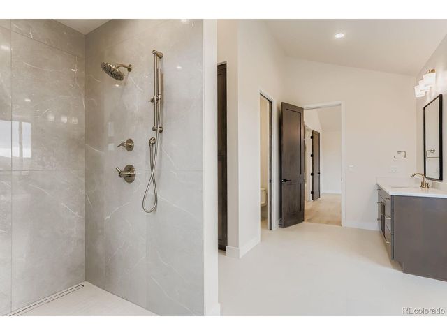 967 W Elk Meadows Dr, Tabernash, CO 80478