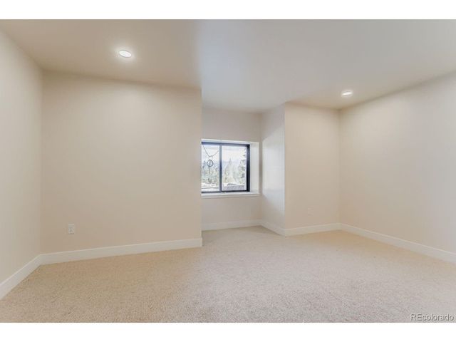 967 W Elk Meadows Dr, Tabernash, CO 80478