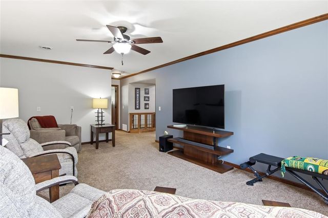 1301 Sandy Ridge Lane, Altoona, WI 54720