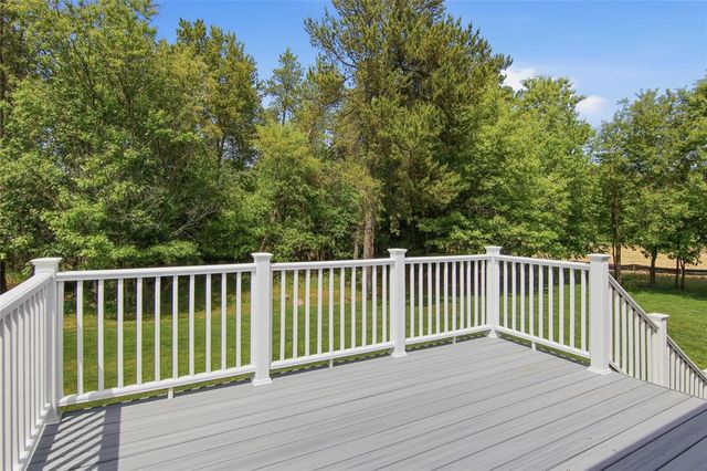 1301 Sandy Ridge Lane, Altoona, WI 54720