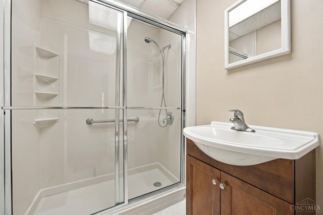 443 Triangle Avenue, Oakwood, OH 45419