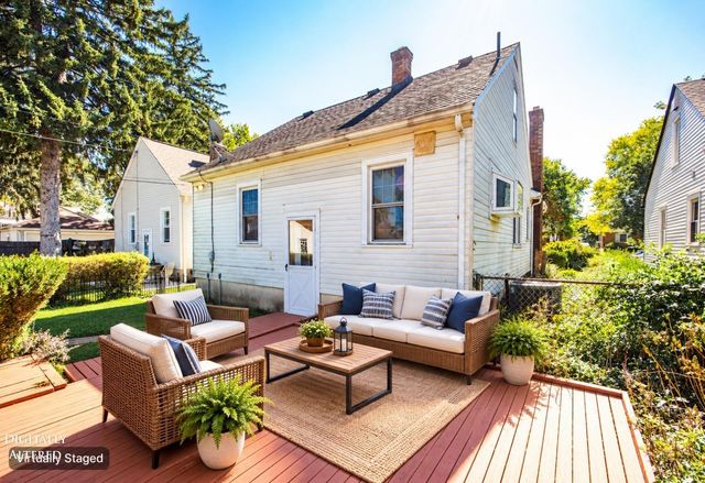 443 Triangle Avenue, Oakwood, OH 45419