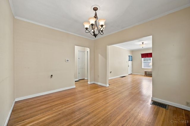 443 Triangle Avenue, Oakwood, OH 45419