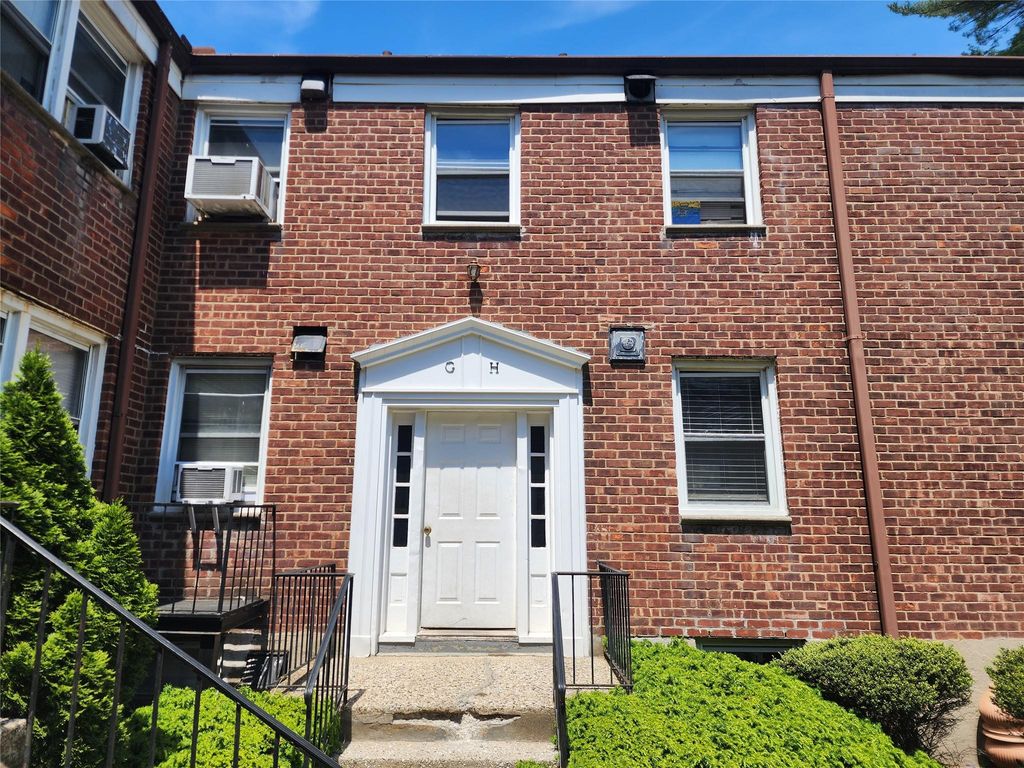 79 N Broadway H, White Plains, NY 10603