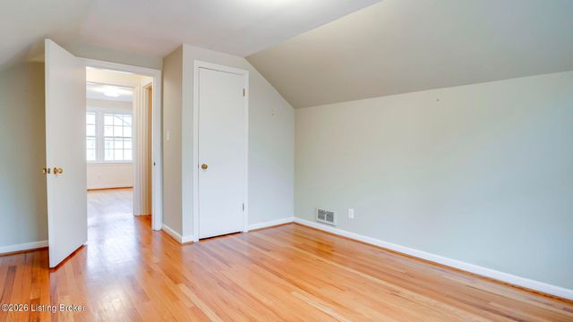3017 Nadina Dr, Louisville, KY 40220