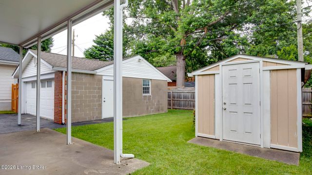 3017 Nadina Dr, Louisville, KY 40220