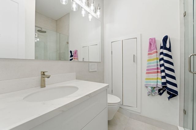 120 SE 12th Court, Pompano Beach, FL 33060