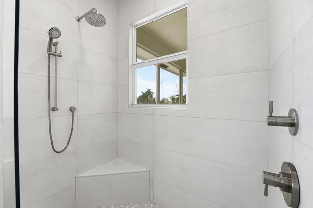 120 SE 12th Court, Pompano Beach, FL 33060