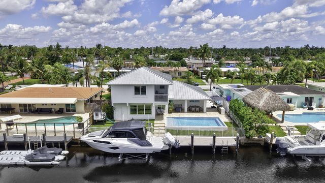 120 SE 12th Court, Pompano Beach, FL 33060
