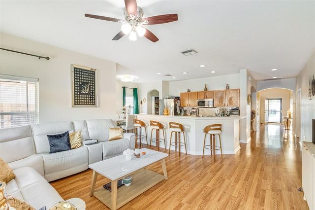 763 STAR POINTE DRIVE, Seffner, FL 33584