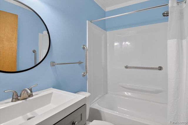 626 Bagley Avenue, Ypsilanti, MI 48198