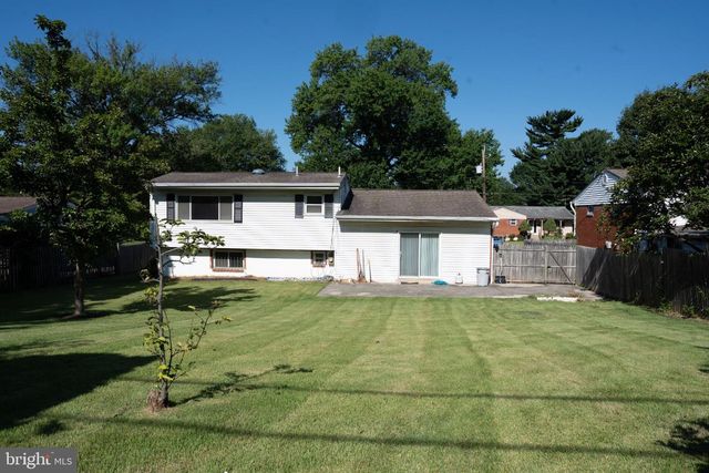 14117 LONDON LN, Rockville, MD 20853
