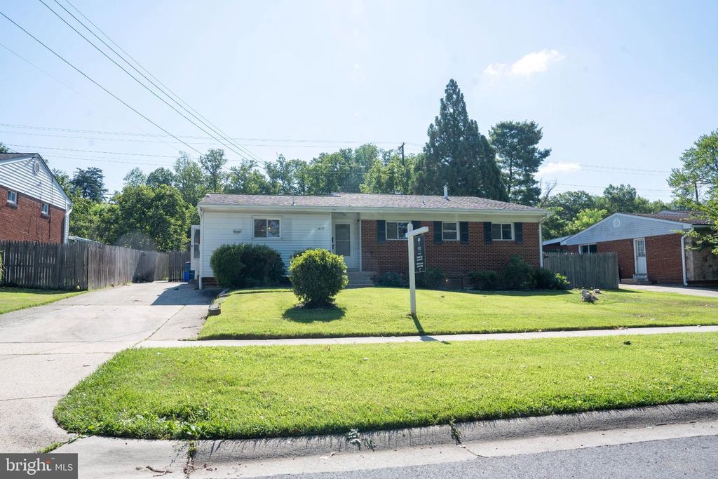 14117 LONDON LN, Rockville, MD 20853