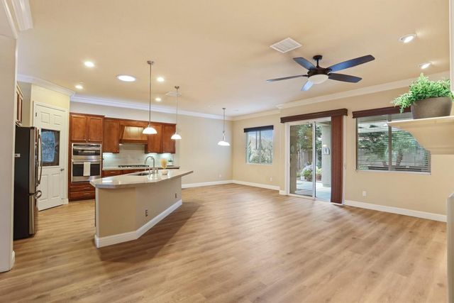 2707 Robinwood Ave, Manteca, CA 95336