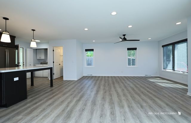 36288 S Nathan Hale Drive, Lake Villa, IL 60046
