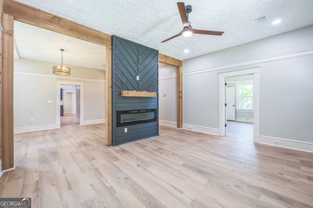 1838 Moore Street NW, Atlanta, GA 30318