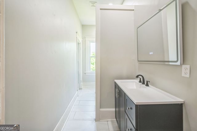 1838 Moore Street NW, Atlanta, GA 30318