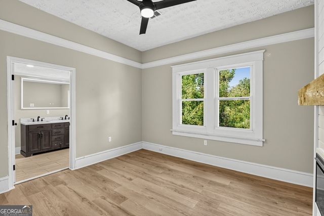 1838 Moore Street NW, Atlanta, GA 30318