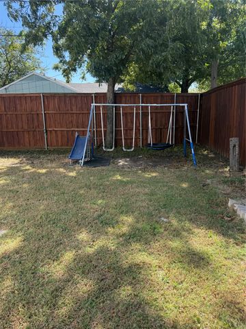 10216 Big Thicket Drive, Dallas, TX 75217